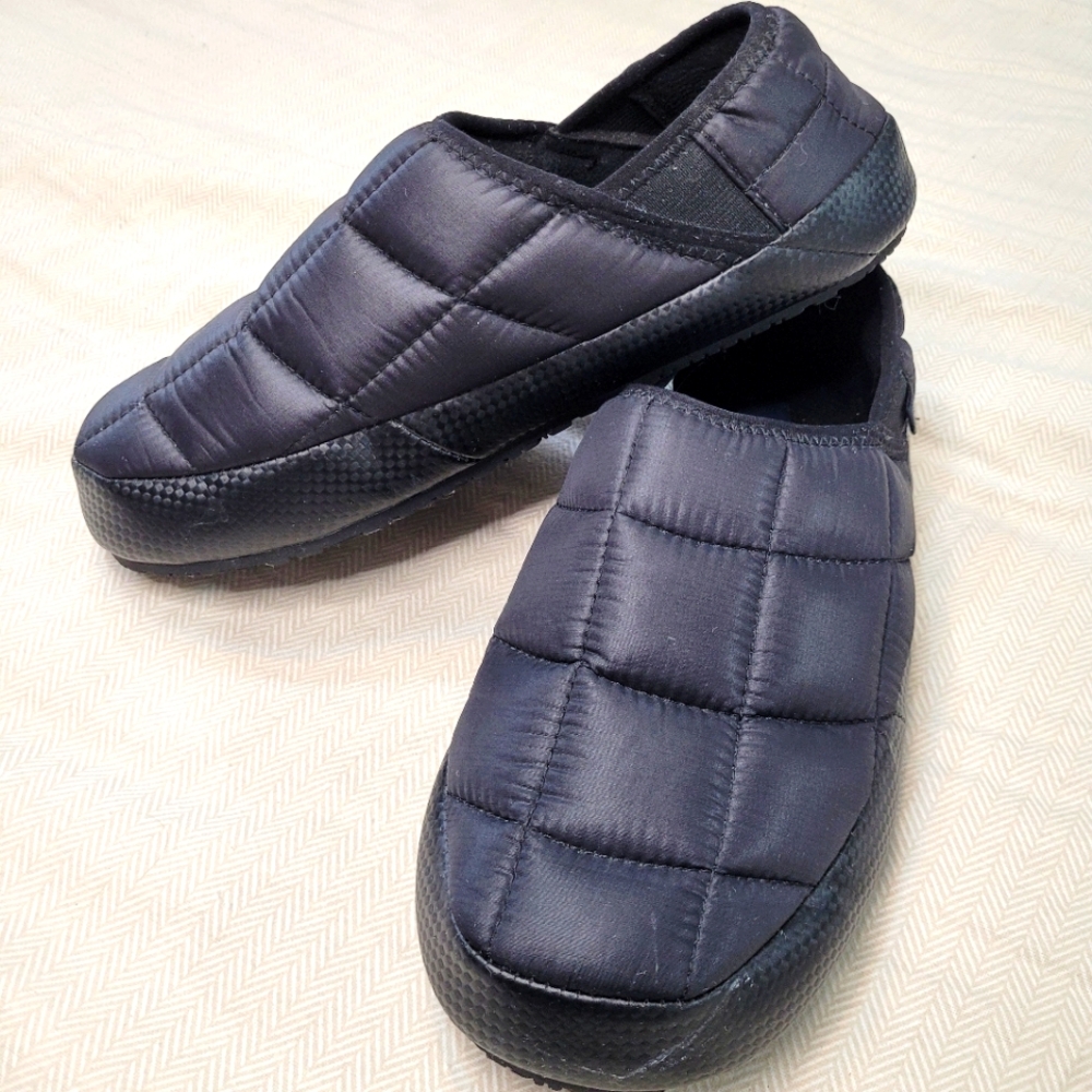 TILLEY shoes